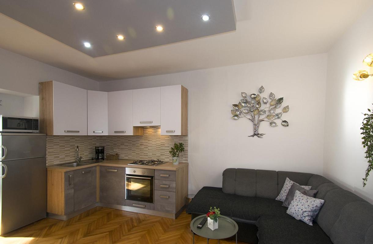 Apartment Edera, Near The Town In A Quiet Location Rovinj Bagian luar foto