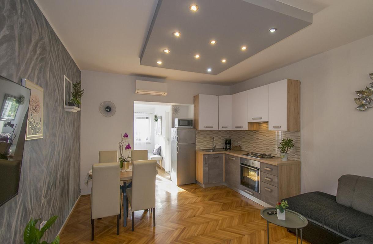 Apartment Edera, Near The Town In A Quiet Location Rovinj Bagian luar foto