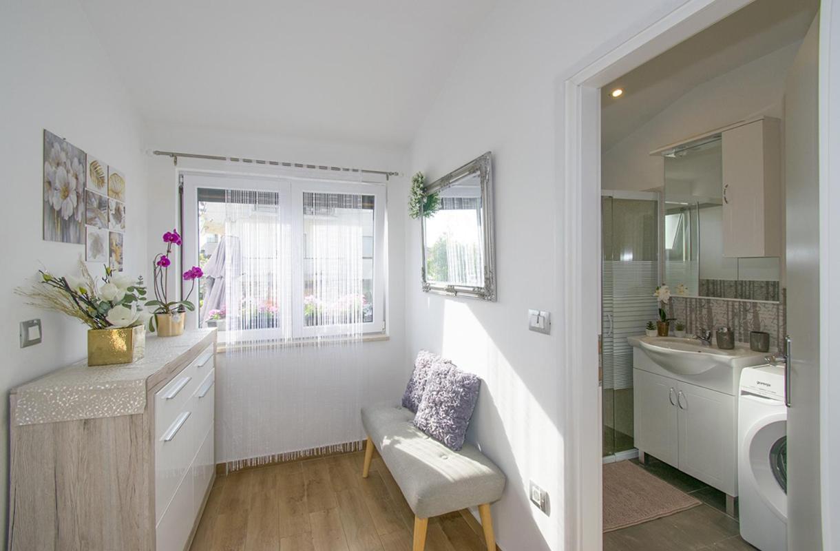 Apartment Edera, Near The Town In A Quiet Location Rovinj Bagian luar foto