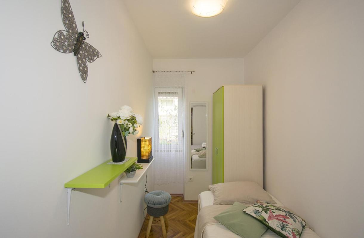 Apartment Edera, Near The Town In A Quiet Location Rovinj Bagian luar foto