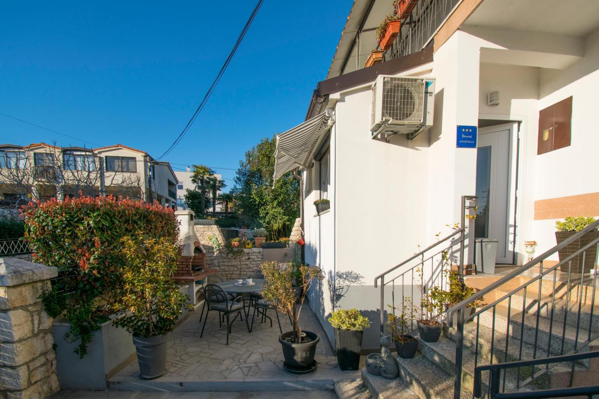 Apartment Edera, Near The Town In A Quiet Location Rovinj Bagian luar foto